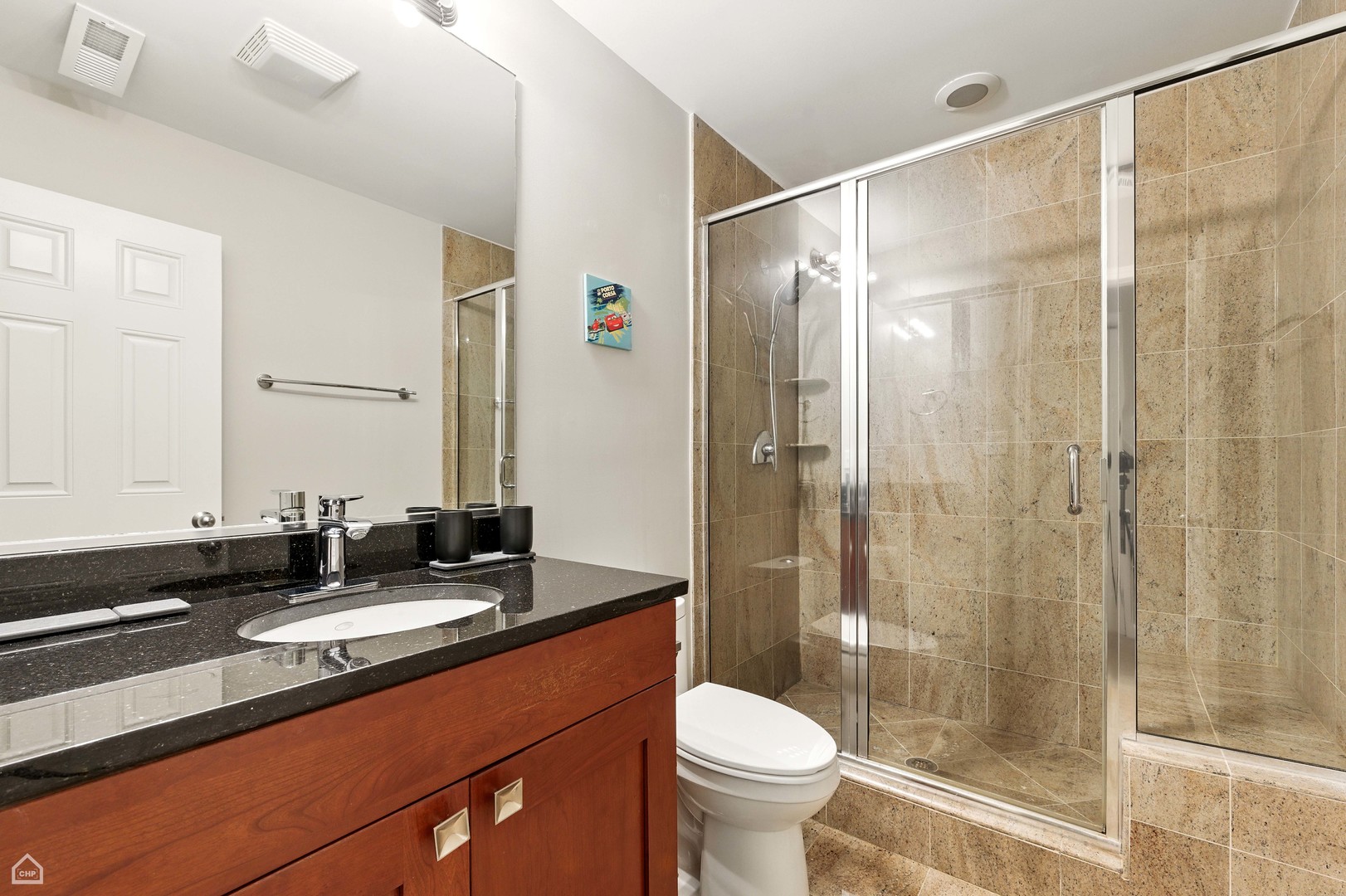 2736 N WOLCOTT Avenue Unit: 101