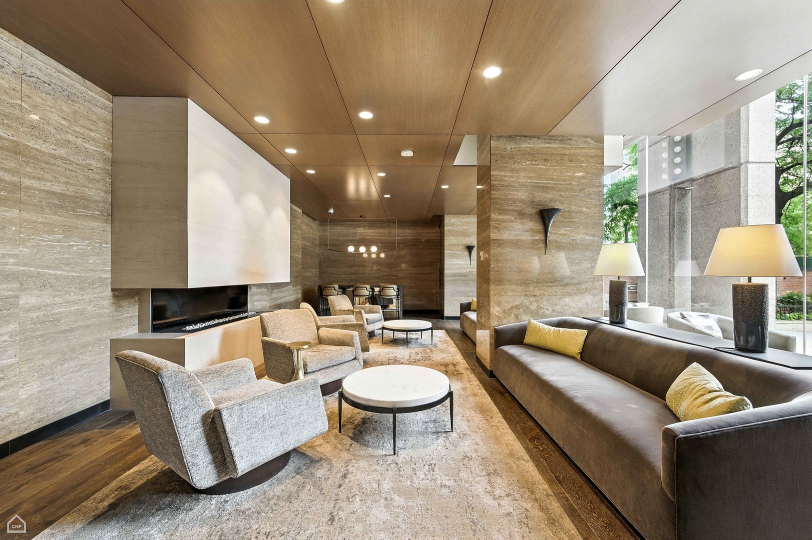 1030 N STATE Street Unit: 11M