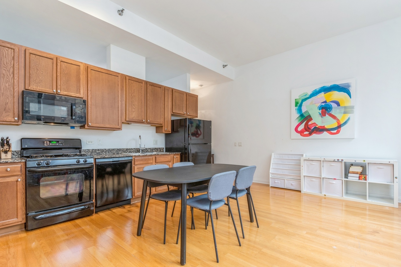 8 W Monroe Street Unit: 1005