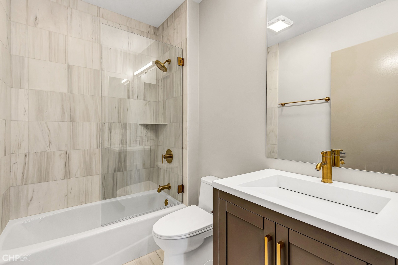 544 N Milwaukee Avenue Unit: 501