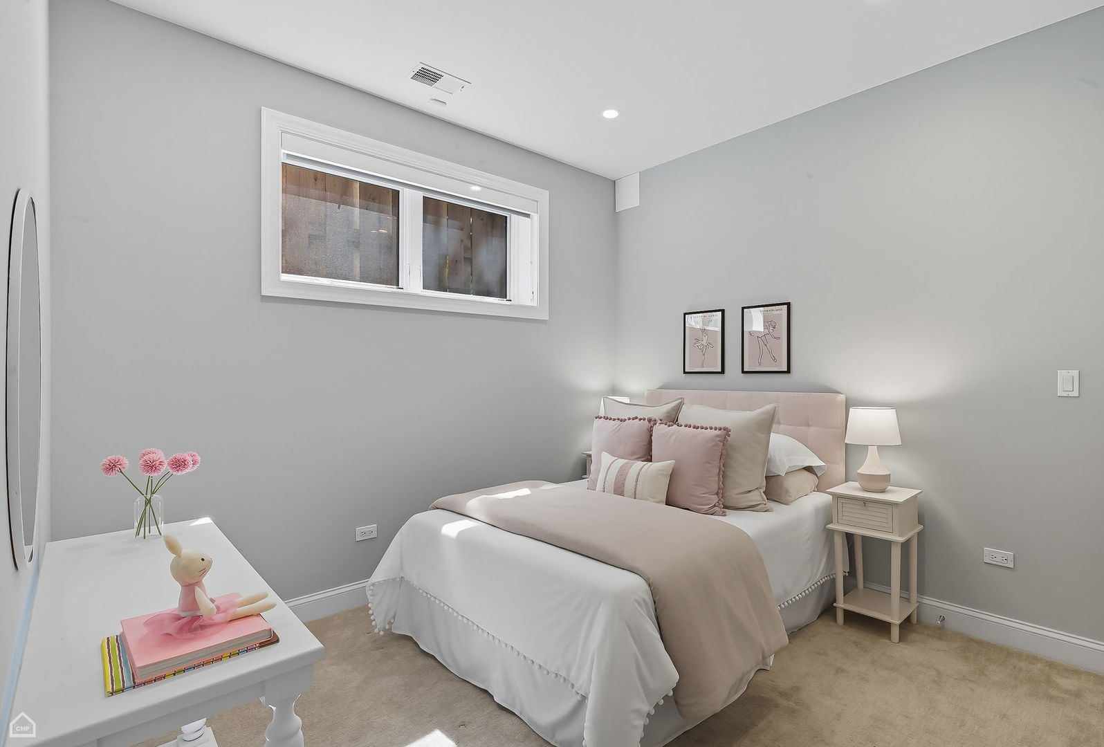 2946 N Racine Avenue Unit: 1