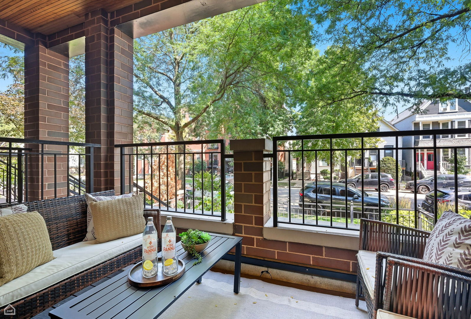 2946 N Racine Avenue Unit: 1