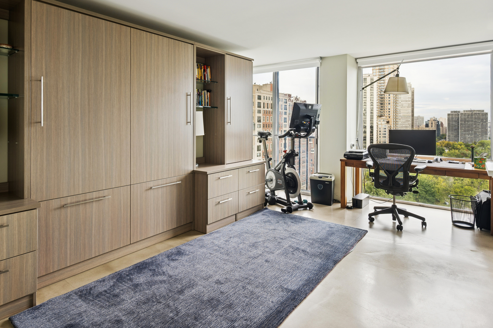 345 W Fullerton Parkway Unit: 1801