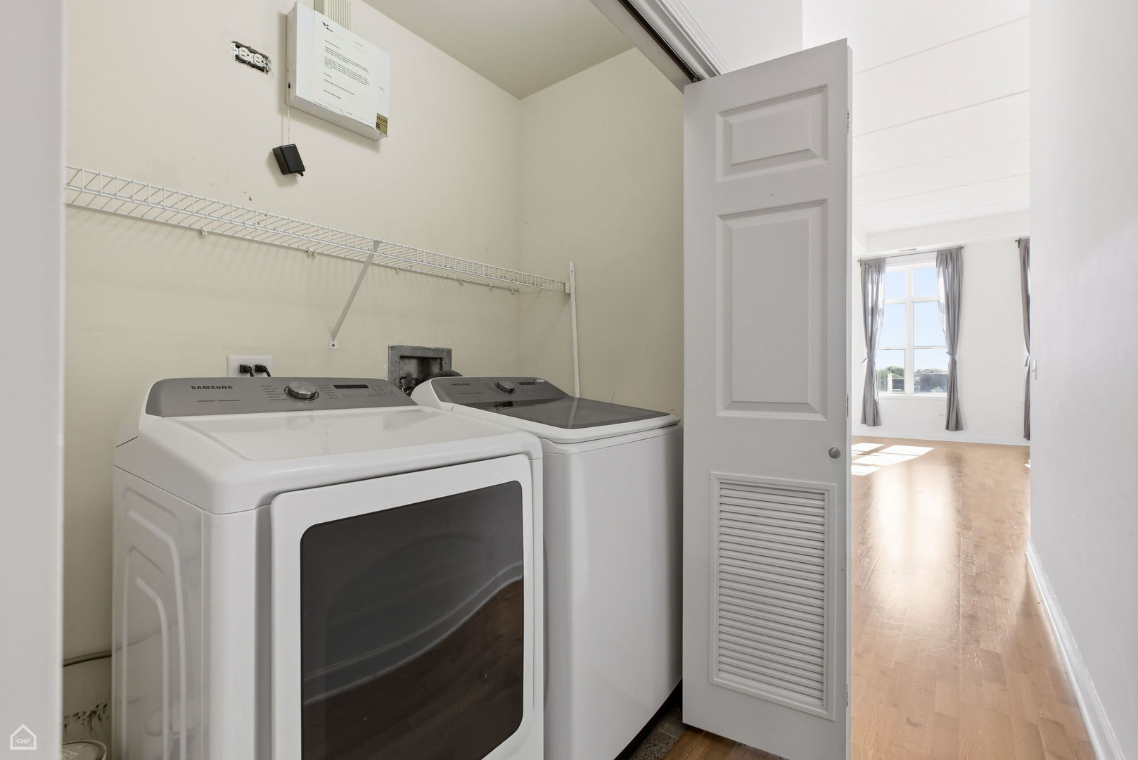 2622 W Diversey Avenue Unit: 501