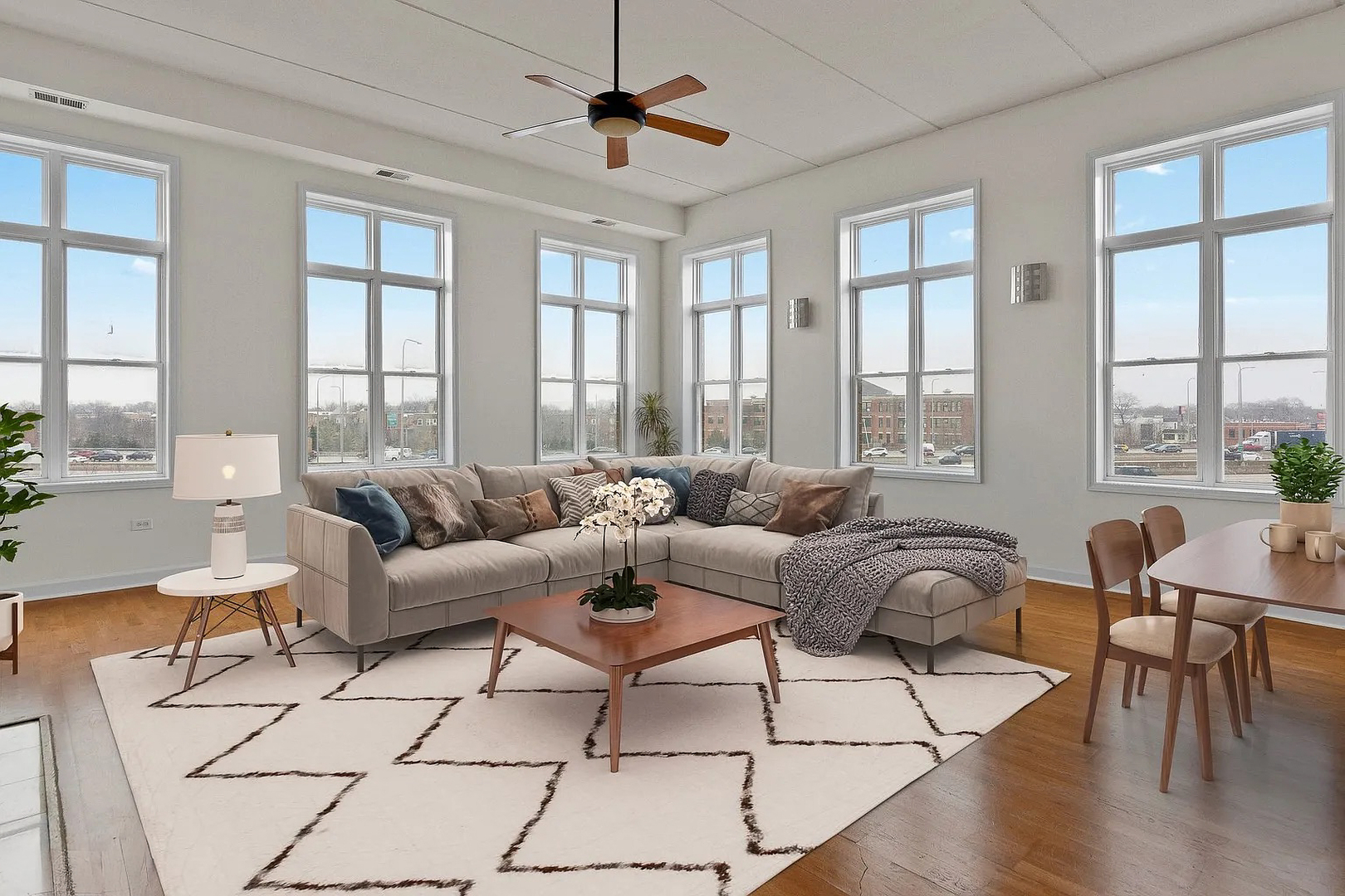 2622 W Diversey Avenue Unit: 501