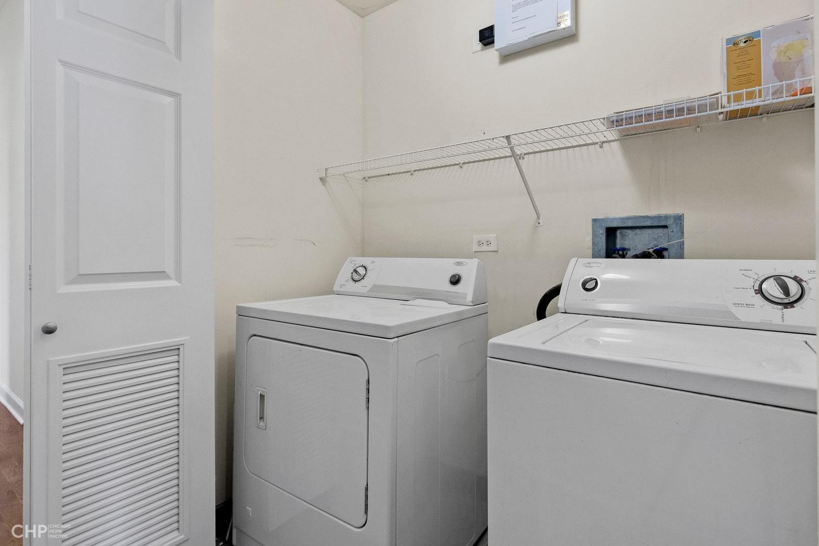 2622 W Diversey Avenue Unit: 501