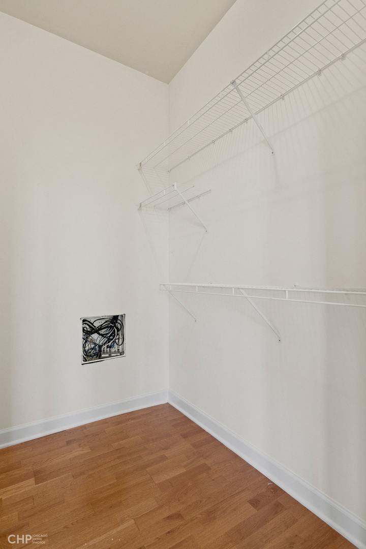 2622 W Diversey Avenue Unit: 501