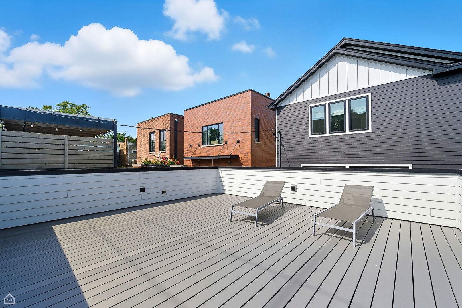 2421 W Belden Avenue