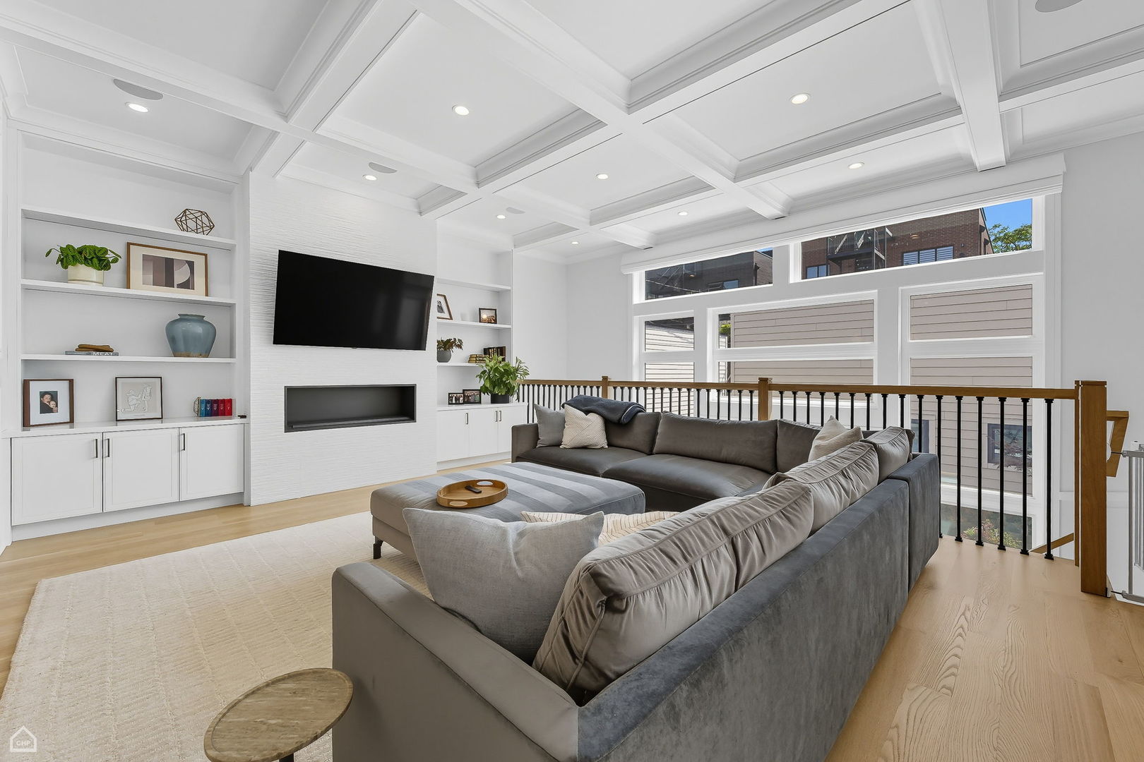 2421 W Belden Avenue