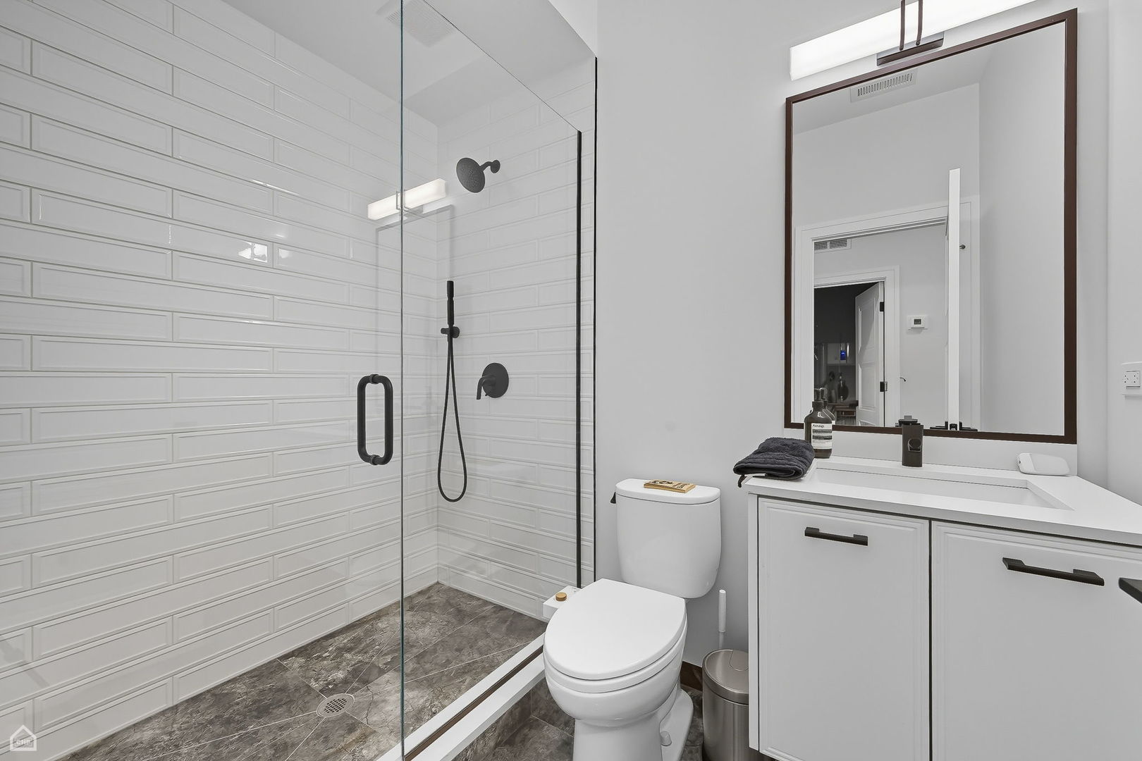 2421 W Belden Avenue