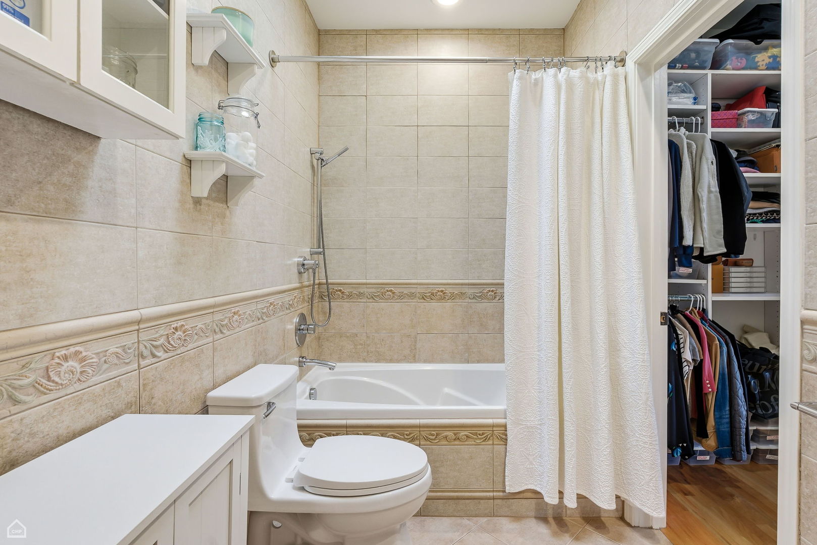 3810 N FREMONT Street Unit: 3