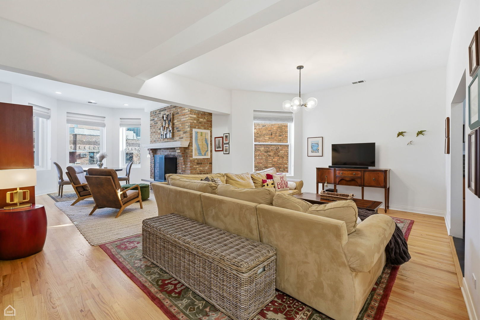 3810 N FREMONT Street Unit: 3