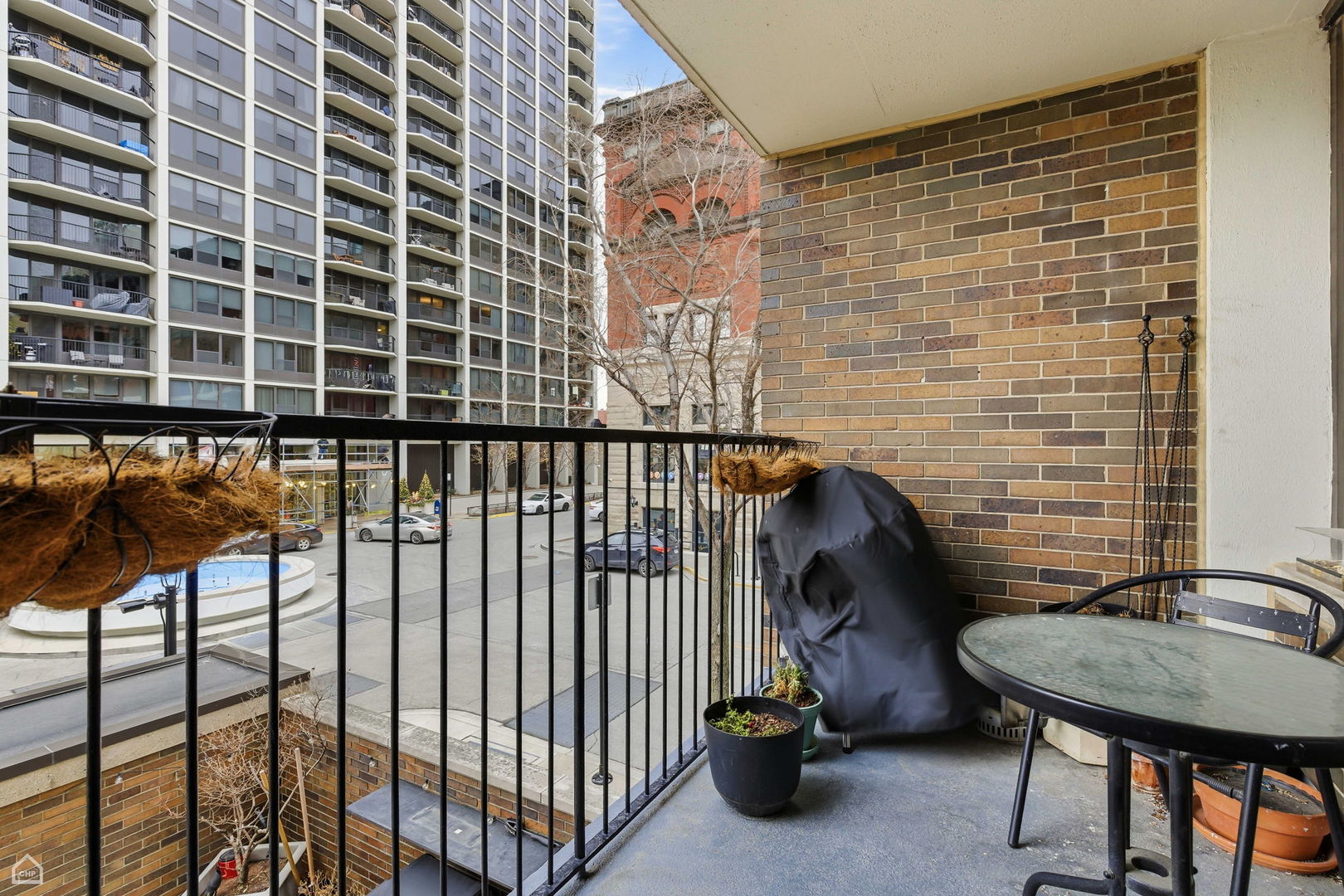 1555 N Sandburg Terrace Unit: 217K