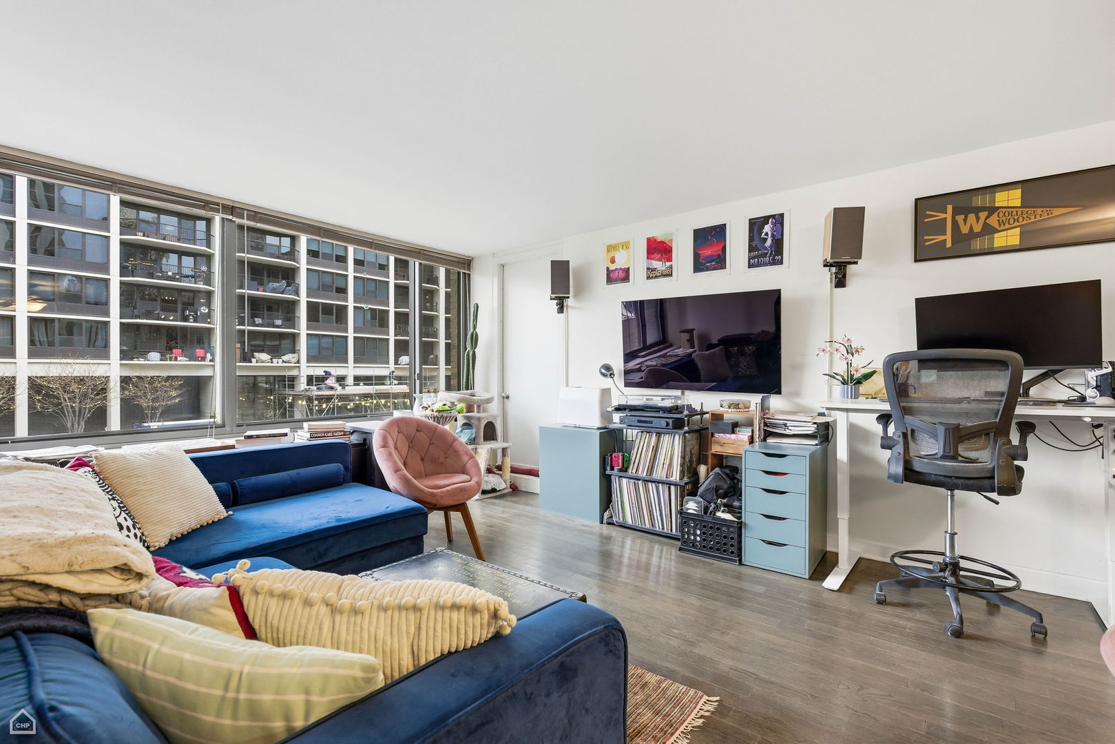 1555 N Sandburg Terrace Unit: 217K