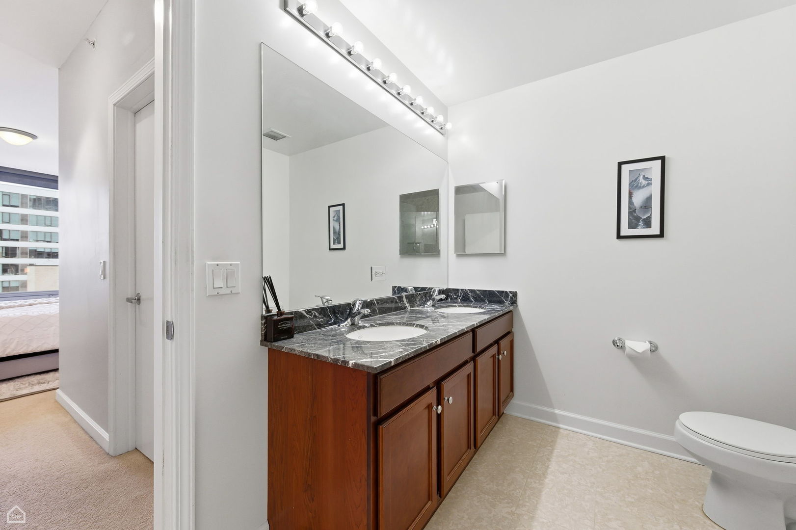 100 E 14th Street Unit: 1107