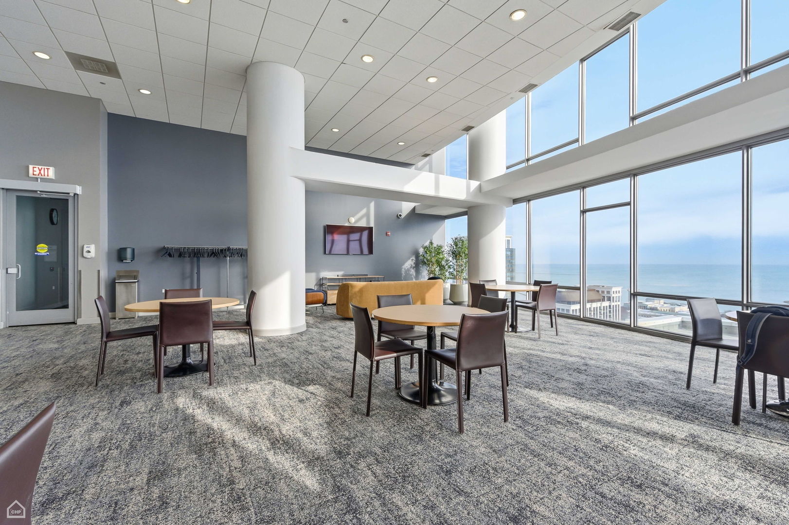 100 E 14th Street Unit: 1107