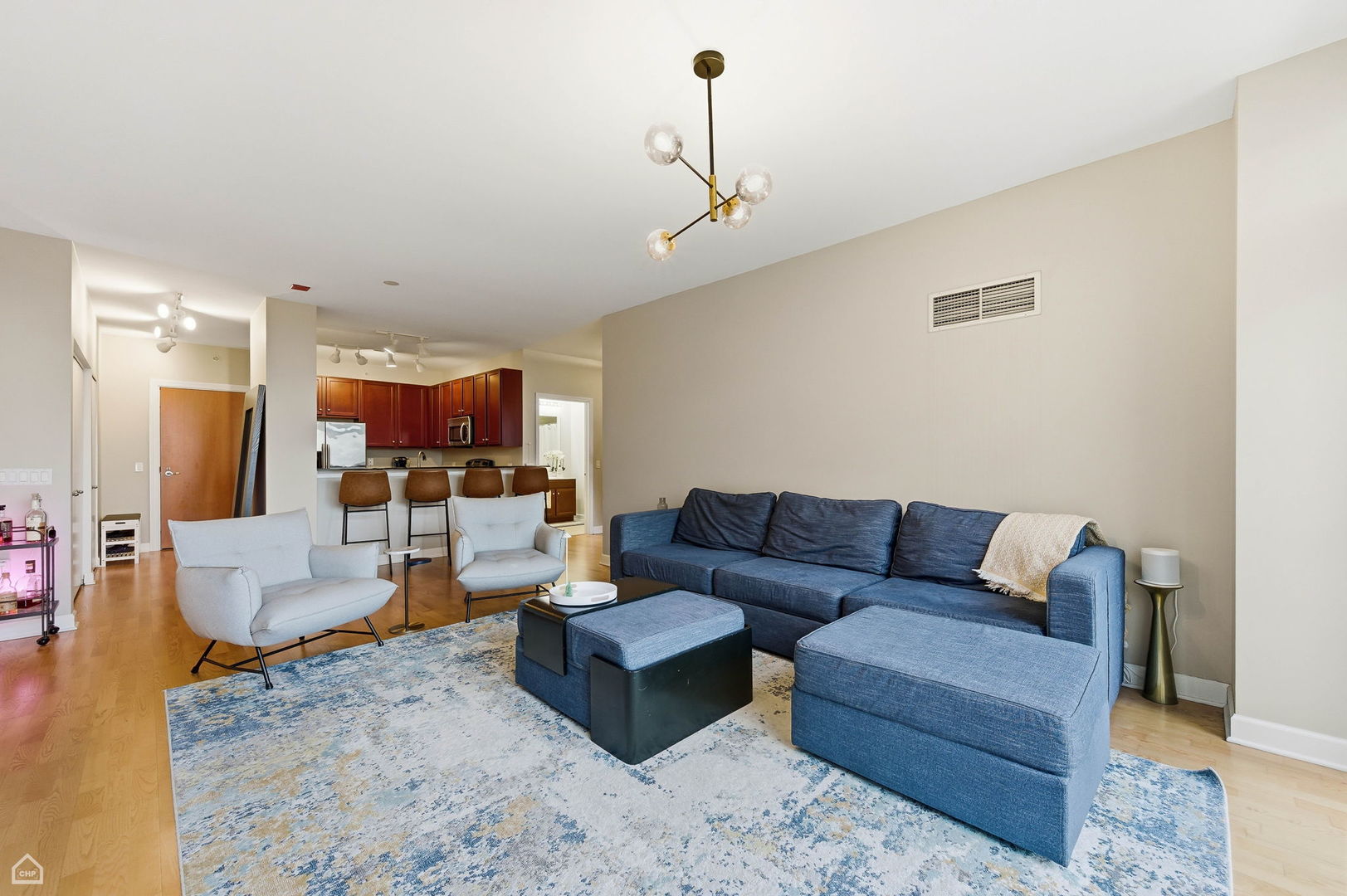 100 E 14th Street Unit: 1107