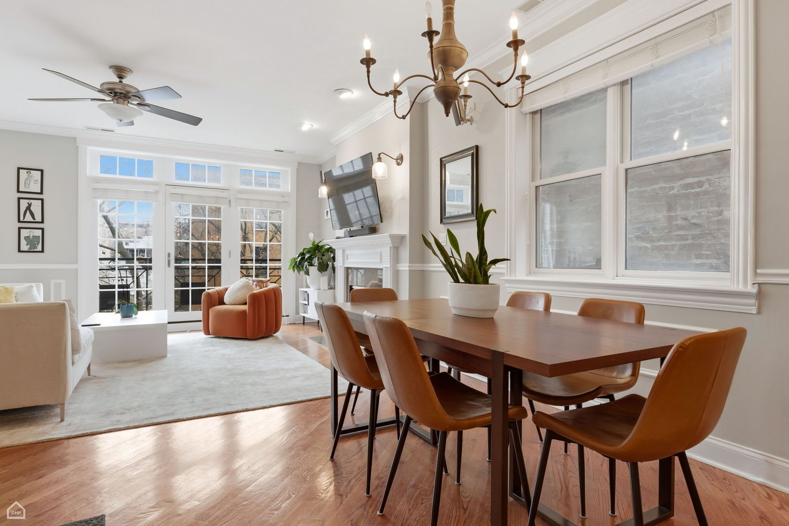 3504 N Fremont Street Unit: 2