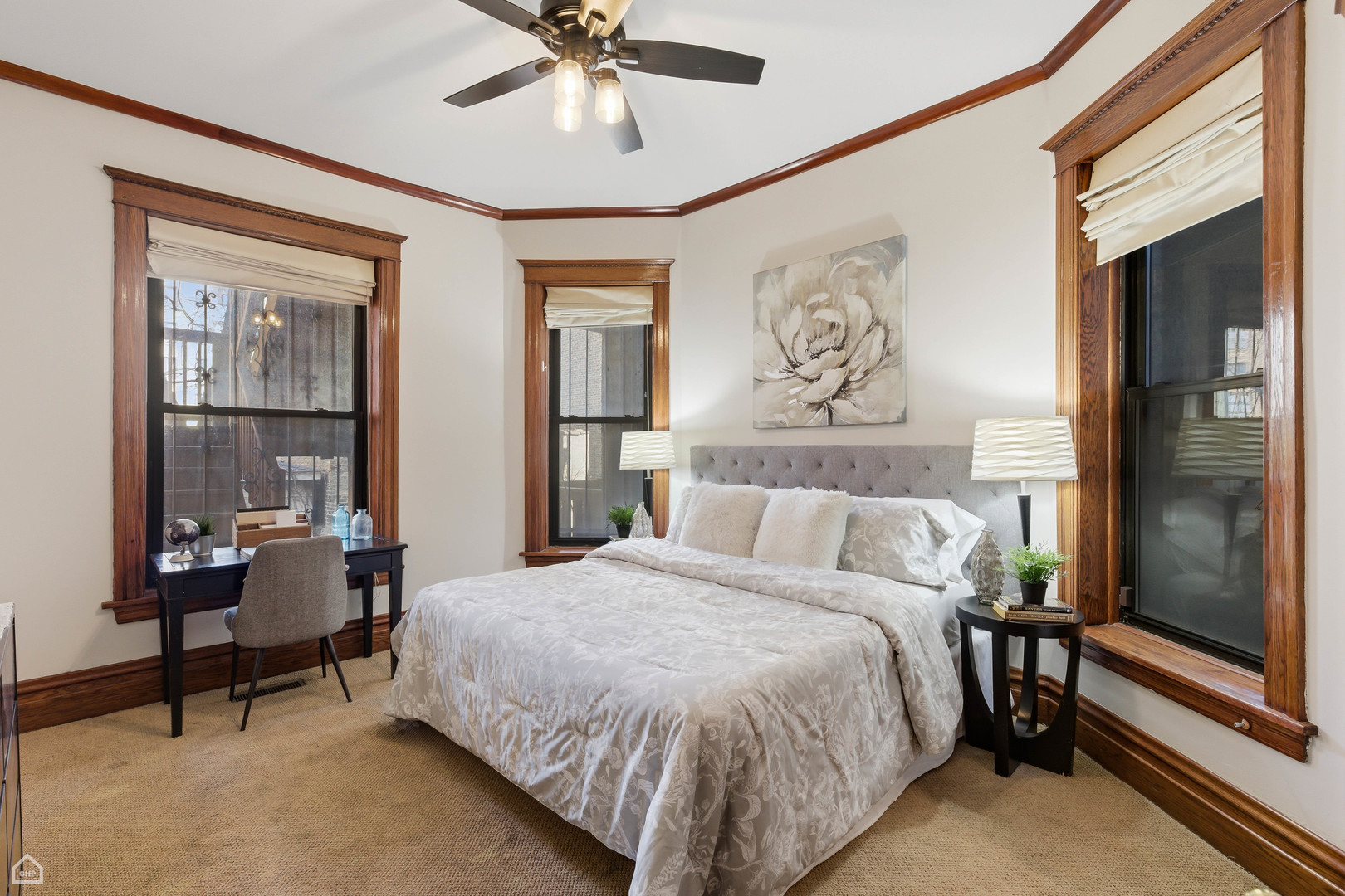 724 W Grace Street Unit: 1