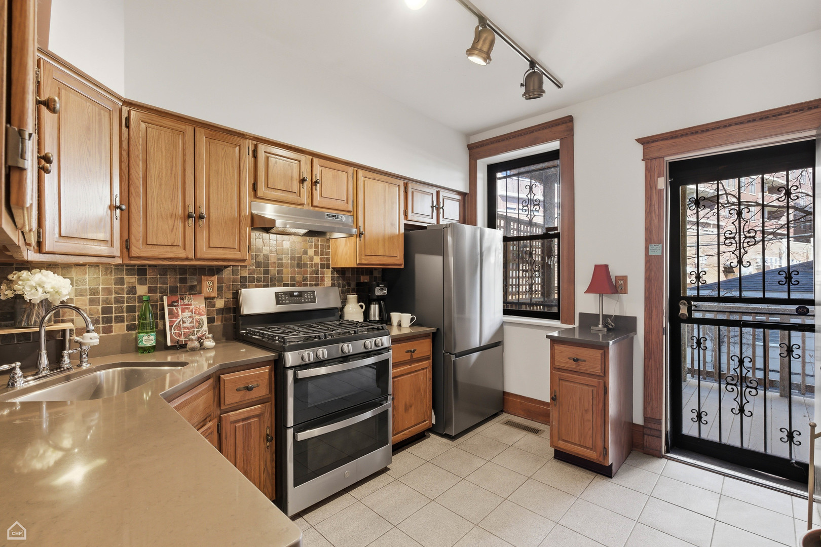 724 W Grace Street Unit: 1