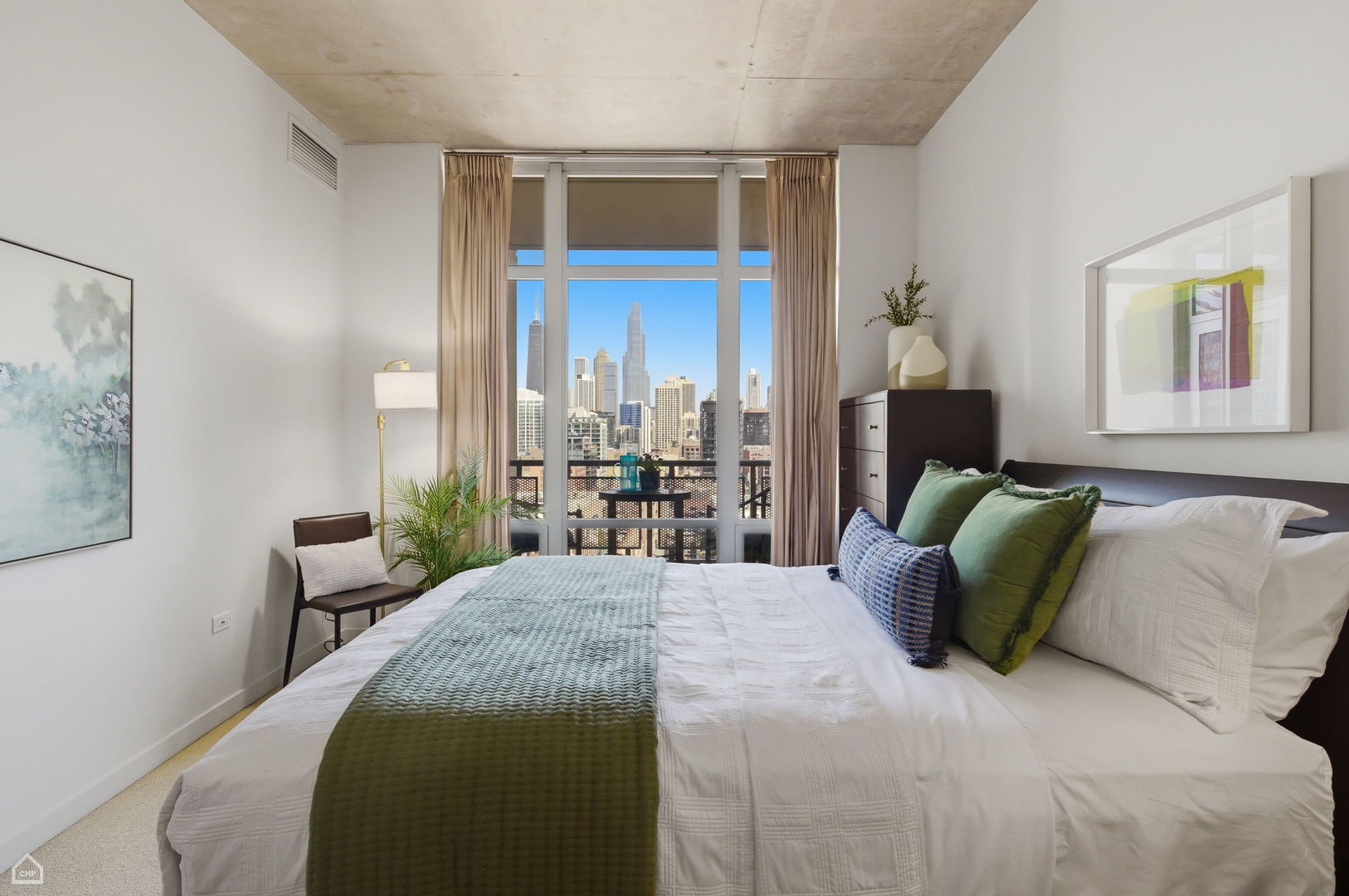 720 N Larrabee Street Unit: 1206