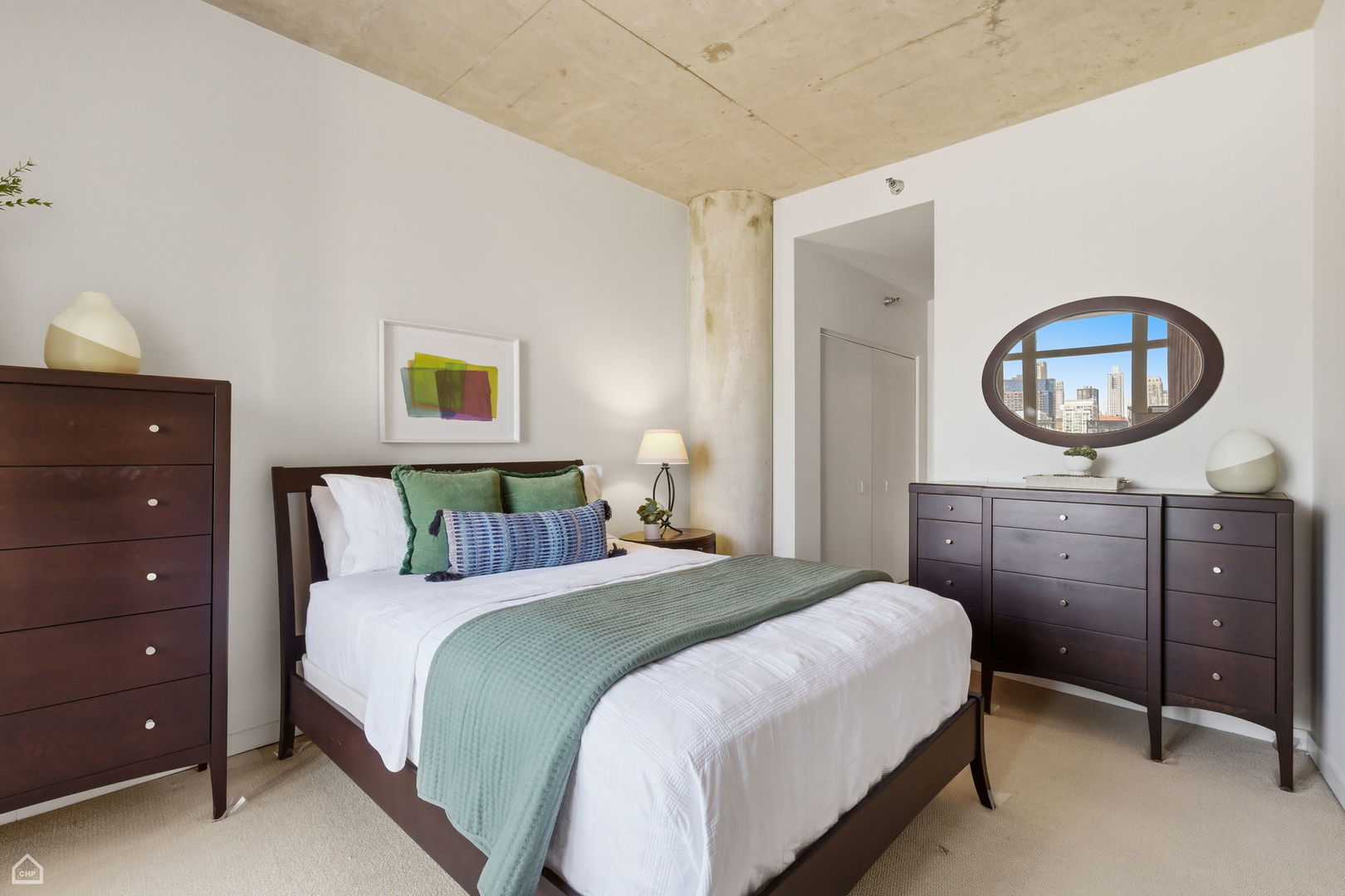 720 N Larrabee Street Unit: 1206