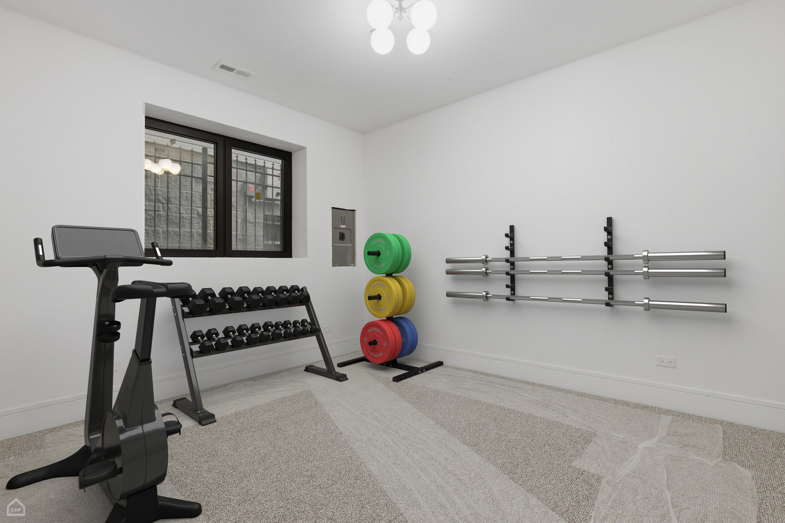 2156 N CLAREMONT Street