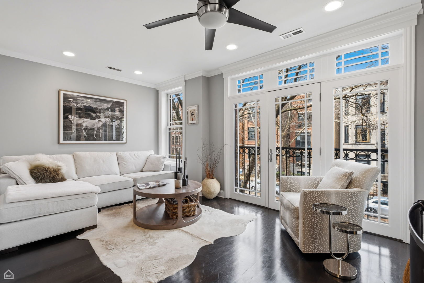 3537 N Reta Avenue Unit: 2