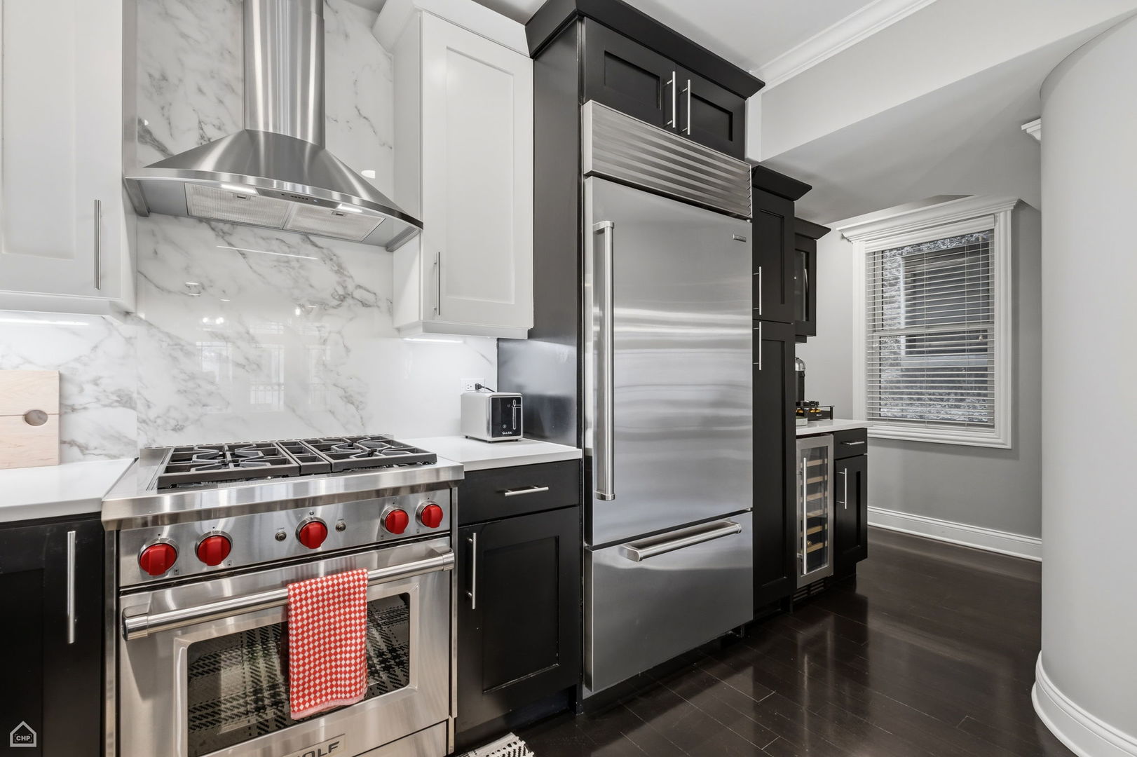 3537 N Reta Avenue Unit: 2