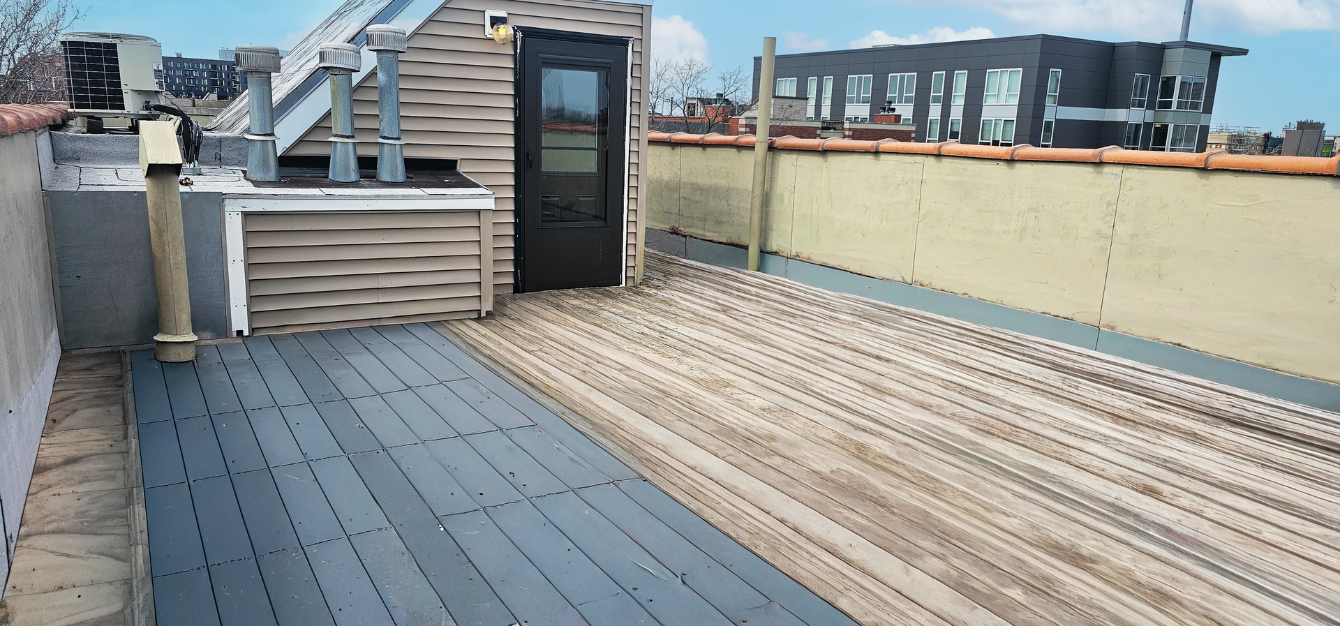 3537 N Reta Avenue Unit: 2
