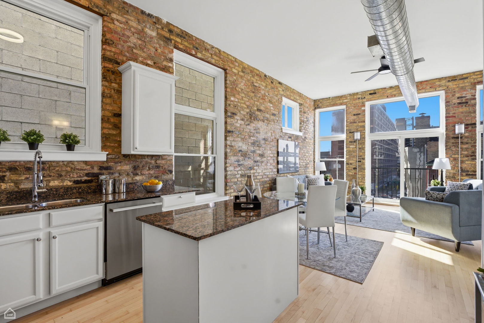 1012 W Diversey Parkway Unit: 3