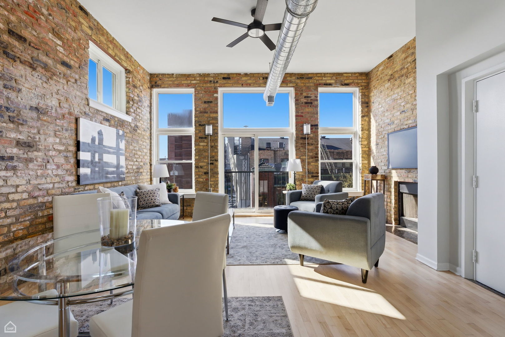 1012 W Diversey Parkway Unit: 3