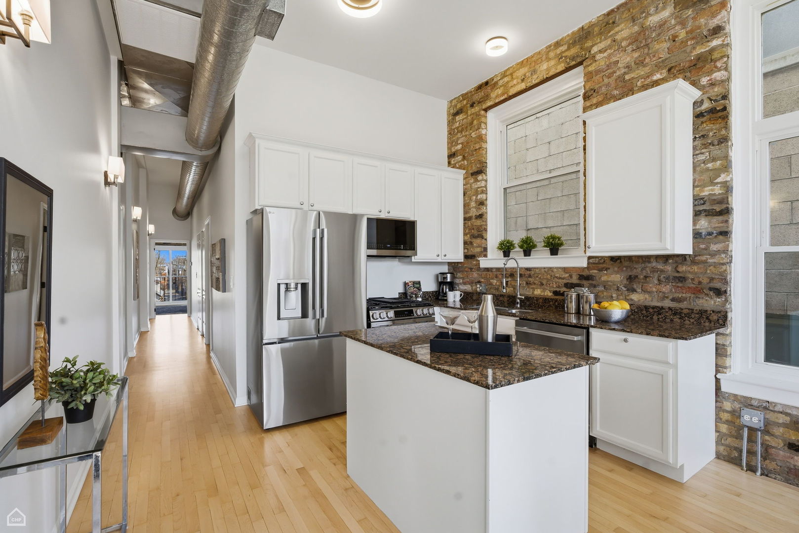 1012 W Diversey Parkway Unit: 3