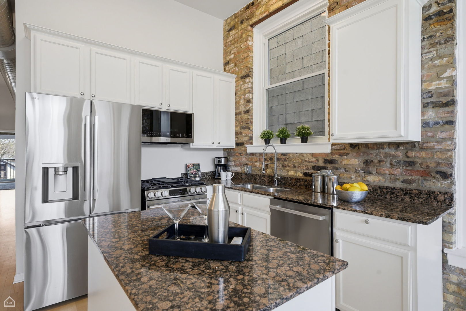 1012 W Diversey Parkway Unit: 3
