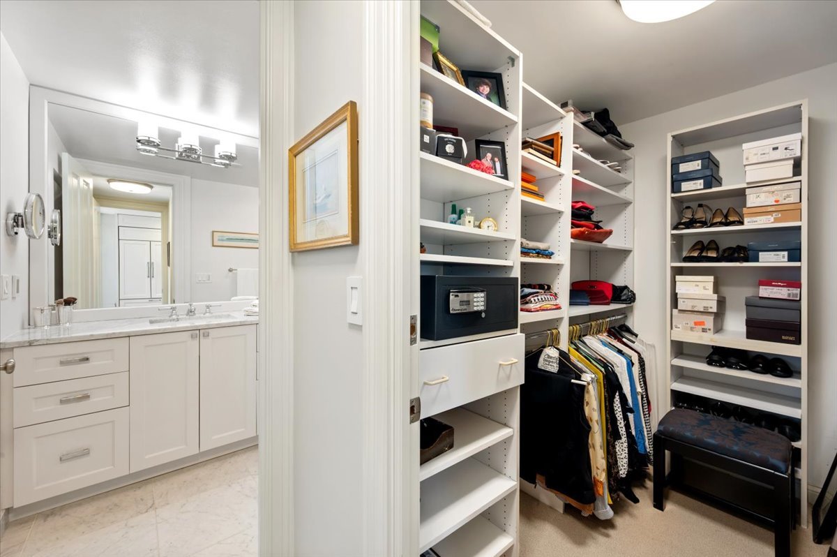 1410 N State Parkway Unit: 23B