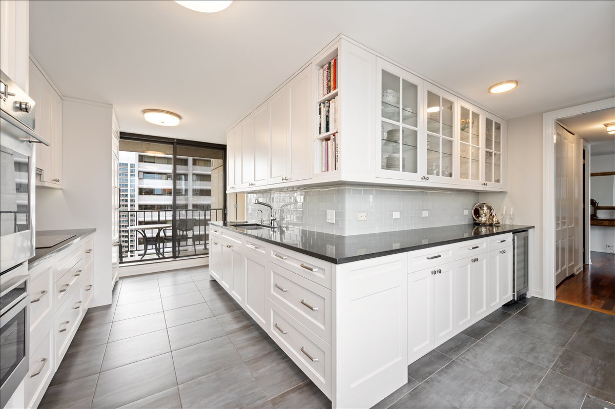 1410 N State Parkway Unit: 23B