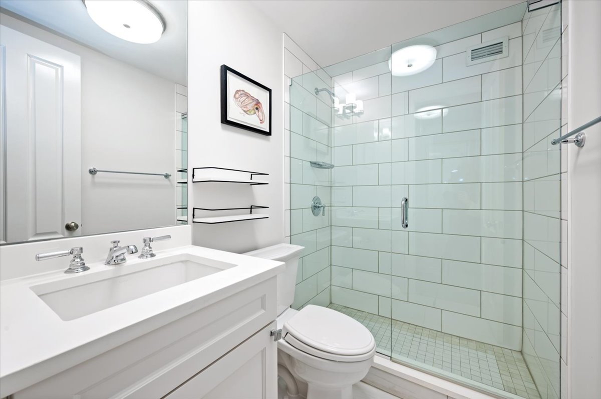 1410 N State Parkway Unit: 23B