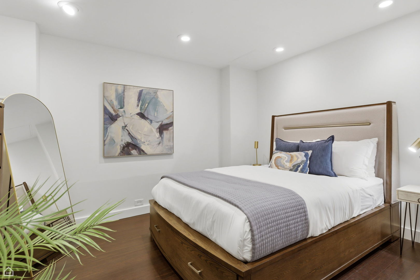 680 N Lake Shore Drive Unit: 1117
