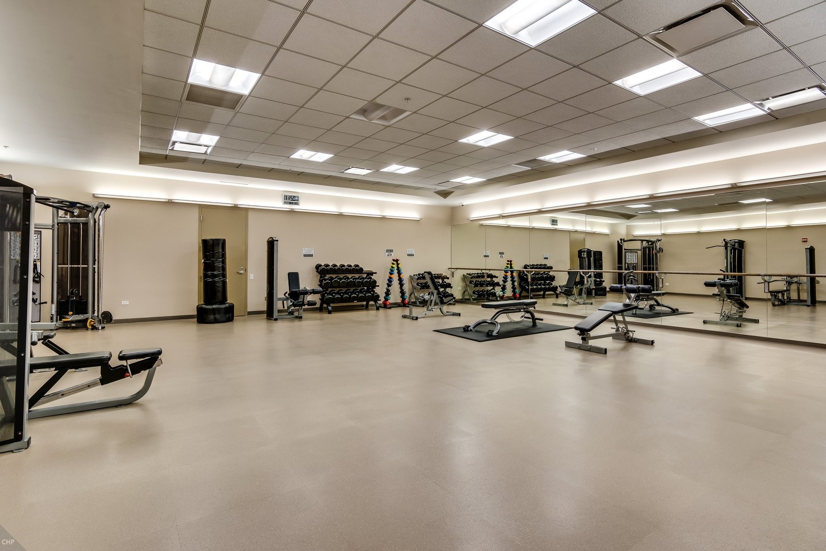 240 E Illinois Street Unit: 1001