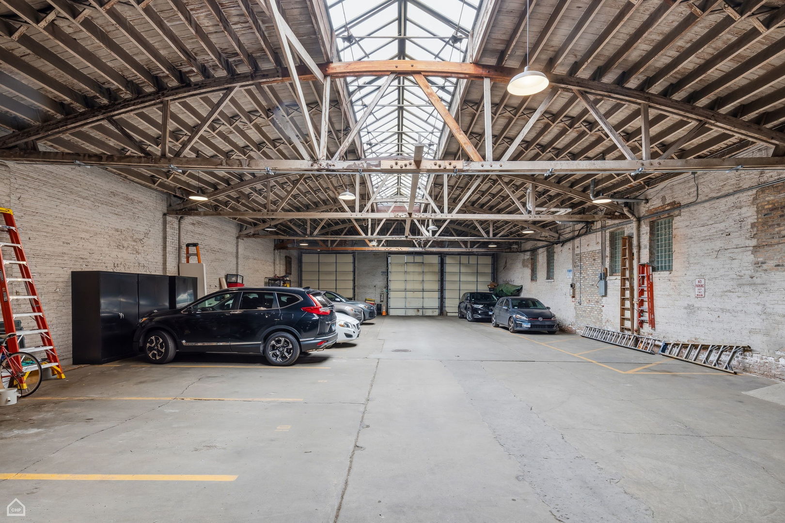 835 N Wood Street Unit: 103-203