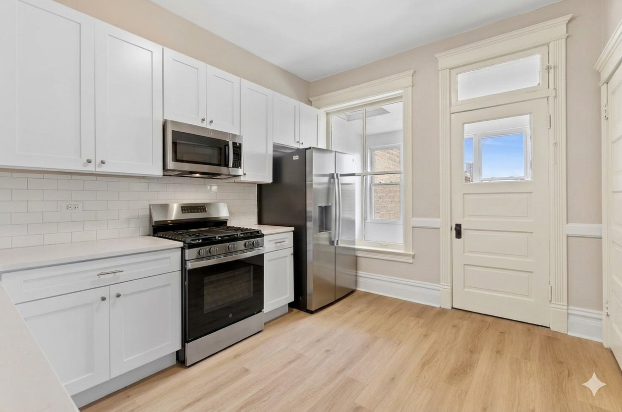 3751 N Clifton Avenue Unit: 2