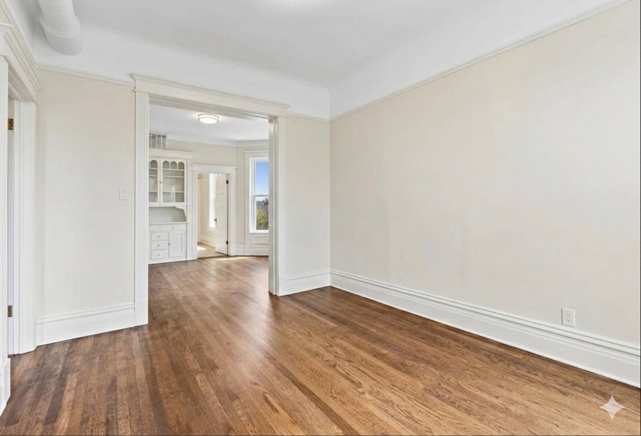 3751 N Clifton Avenue Unit: 2
