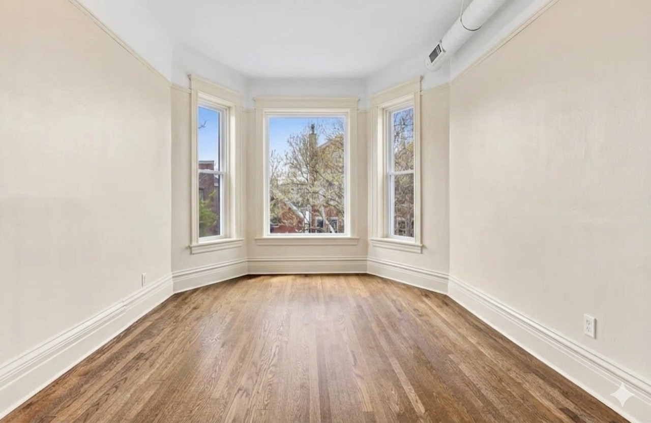 3751 N Clifton Avenue Unit: 2
