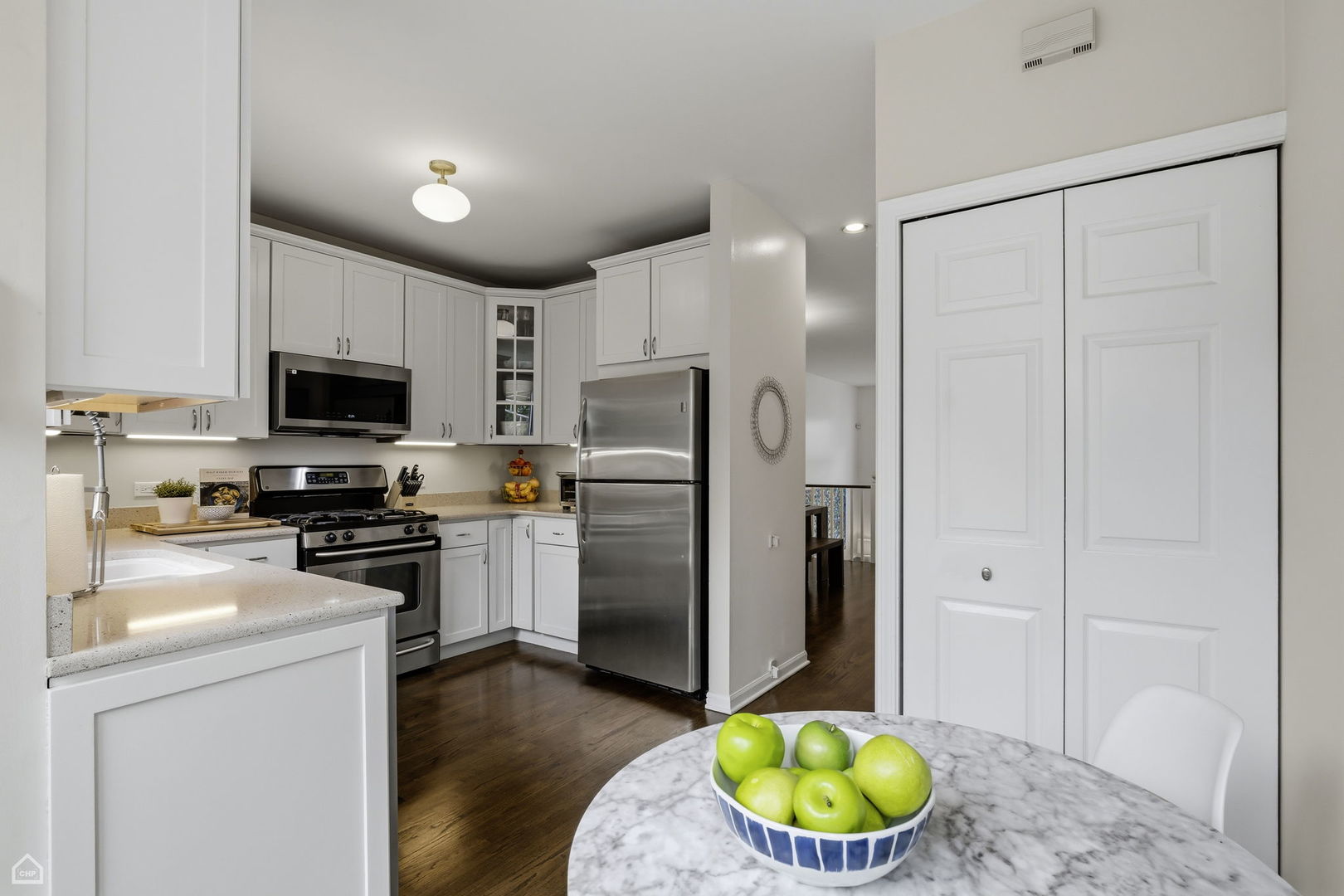 2740 N Wayne Avenue Unit: C