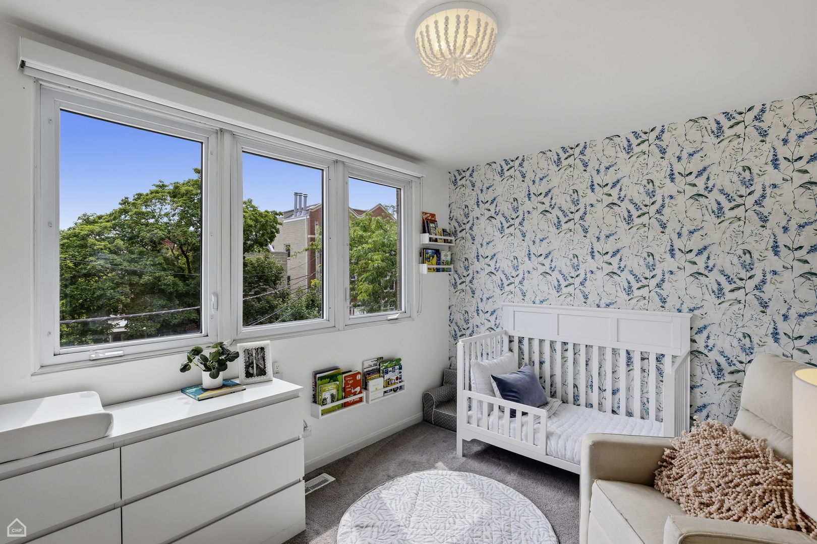 2740 N Wayne Avenue Unit: C