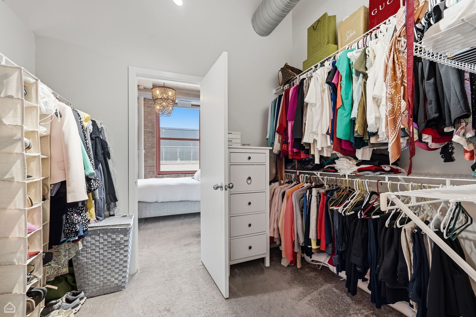 360 W Illinois Street Unit: 5C