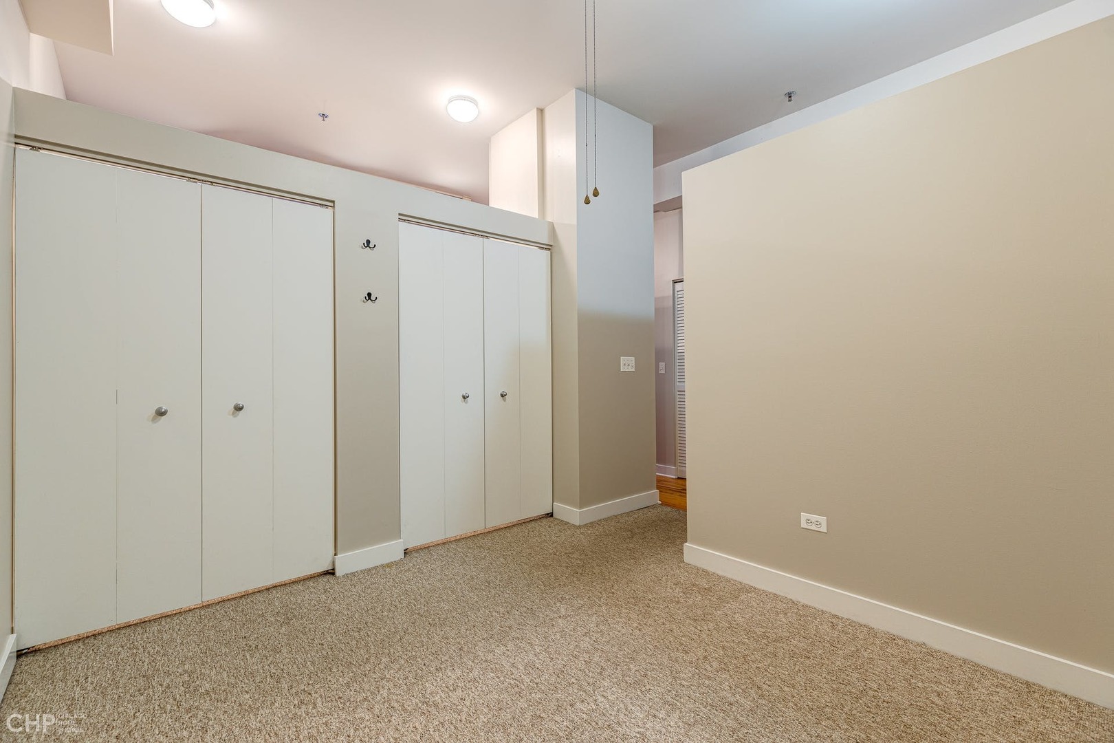 2 S Leavitt Street Unit: 308