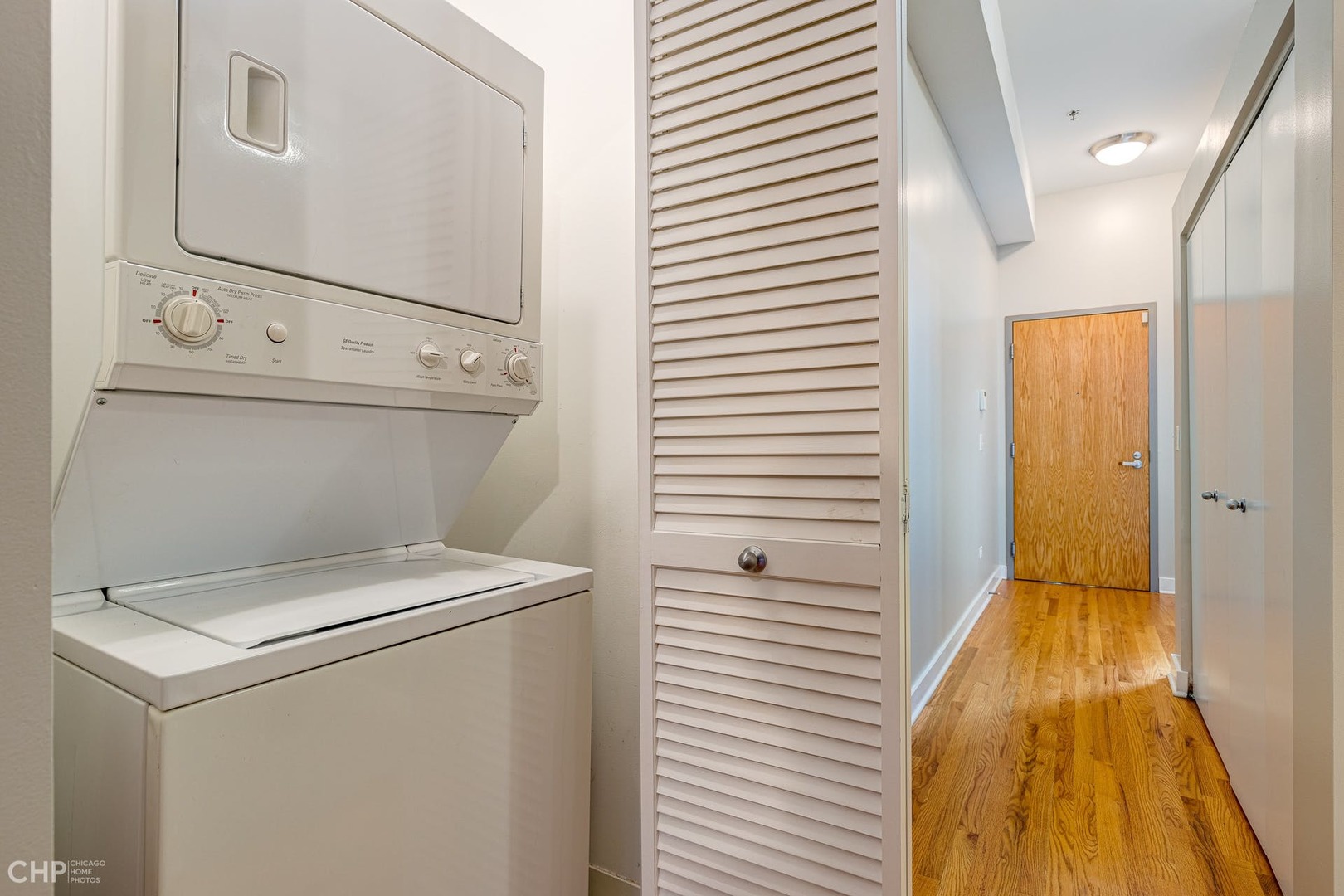 2 S Leavitt Street Unit: 308