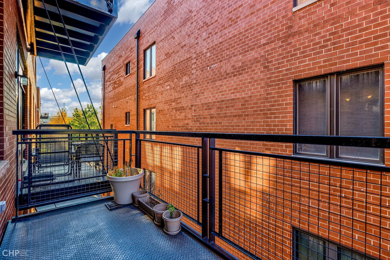 2 S Leavitt Street Unit: 308