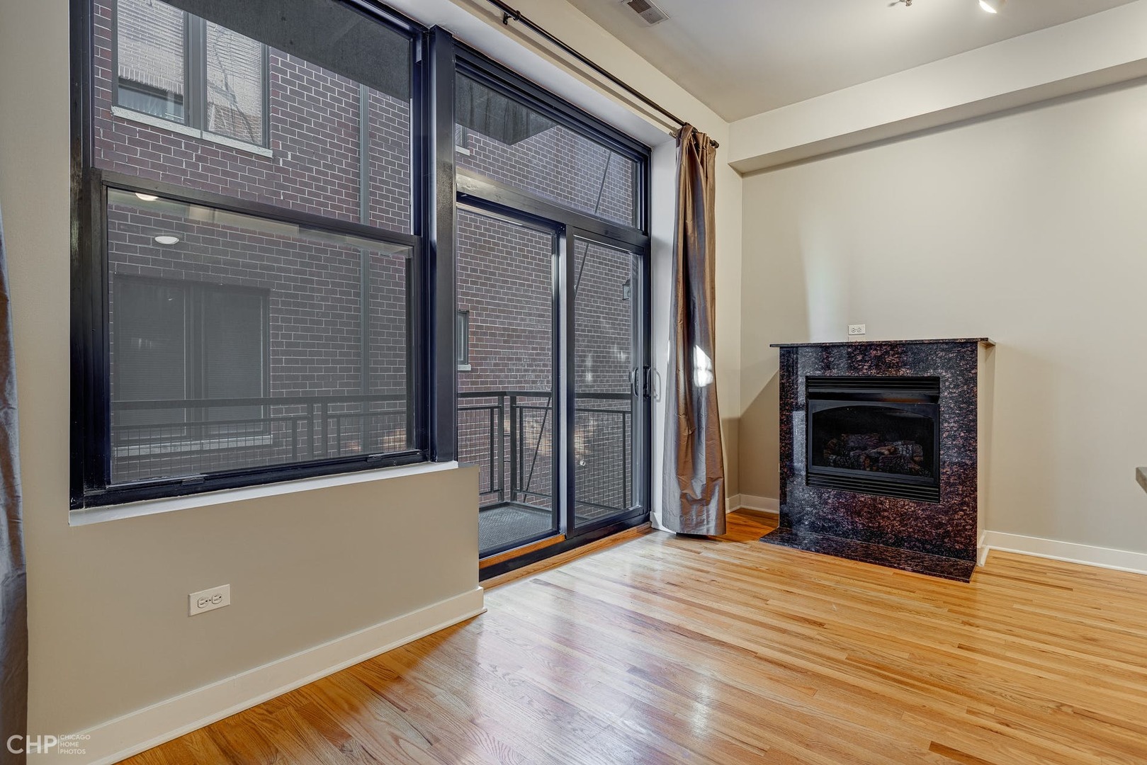 2 S Leavitt Street Unit: 308